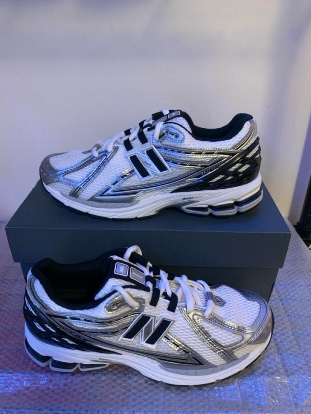New Balance 1906R Silver Metallic Black M1906RER